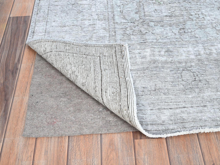 6'6" x 9'6" Vintage Hand Knotted Grey Wool Rectangle Oriental Rug - MOA10285402