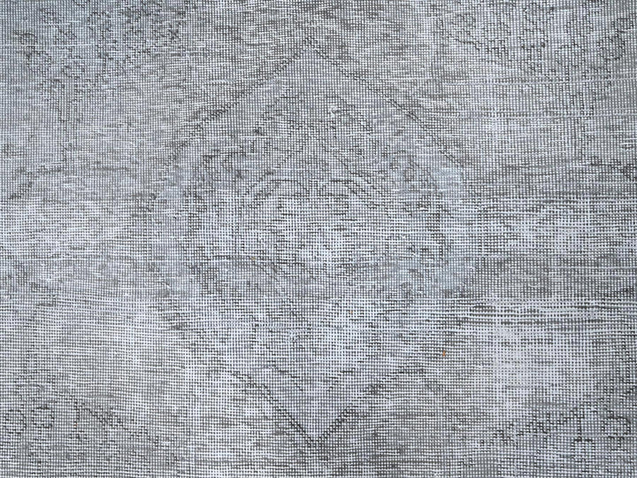 6'6" x 9'6" Vintage Hand Knotted Grey Wool Rectangle Oriental Rug - MOA10285402