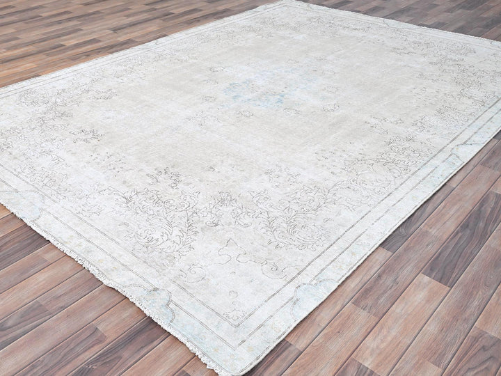 7'2" x 9'10" Vintage Hand Knotted Ivory Wool Rectangle Oriental Rug - MOA10285529