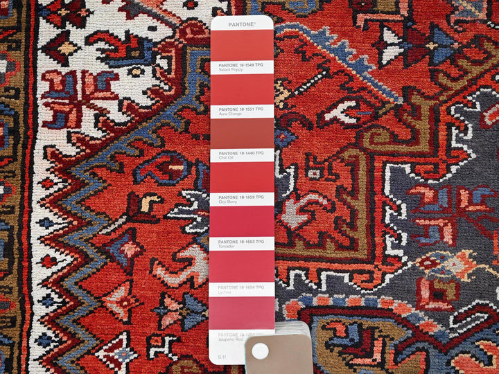 8'1" x 11'1" Vintage Hand Knotted Red Worn Wool Rectangle Oriental Rug - MOA10285581