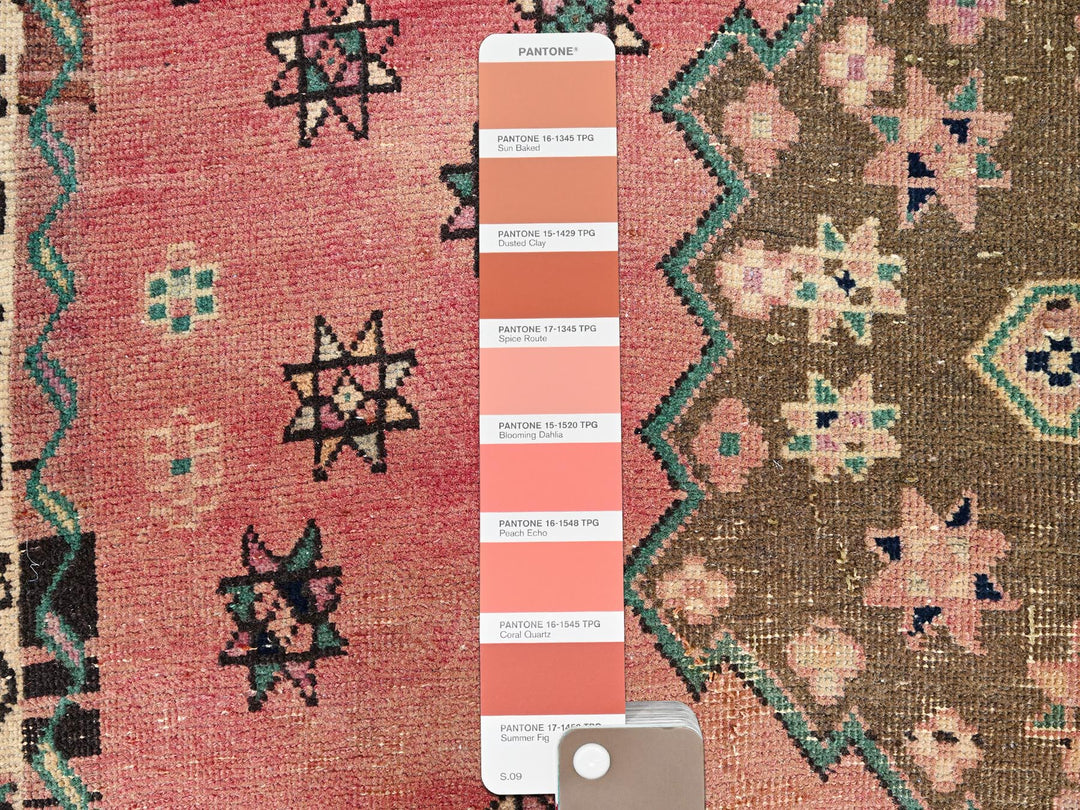 4'10" x 5'10" Vintage Hand Knotted Pink Wool Rectangle Oriental Rug - MOA10286052