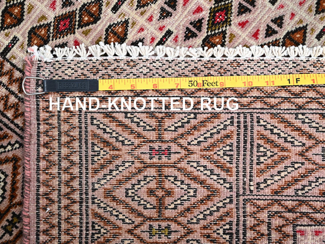 4'4" x 6'1" Vintage Hand Knotted Pink Wool Rectangle Oriental Rug - MOA10286057