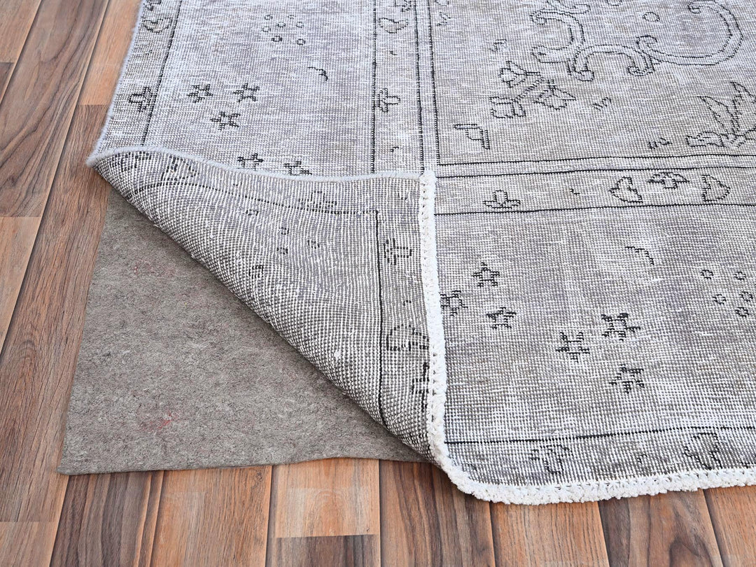 9'6" x 12'4" Vintage Hand Knotted Grey Wool Rectangle Oriental Rug - MOA10286193