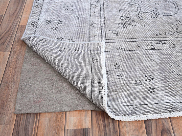 9'6" x 12'4" Vintage Hand Knotted Grey Wool Rectangle Oriental Rug - MOA10286193