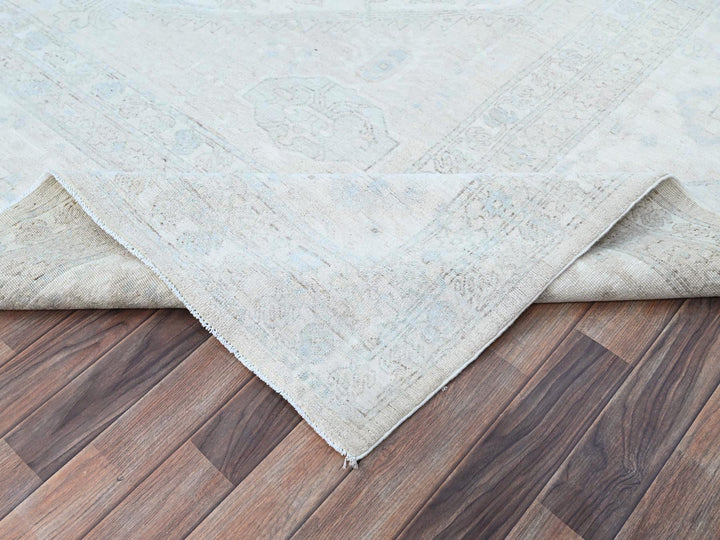 9'11" x 13'7" New Hand Knotted Ivory Wool Rectangle Oriental Rug - MOA10286511