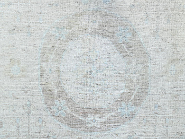 9'10" x 13'10" New Hand Knotted Ivory Wool Rectangle Oriental Rug - MOA10286520