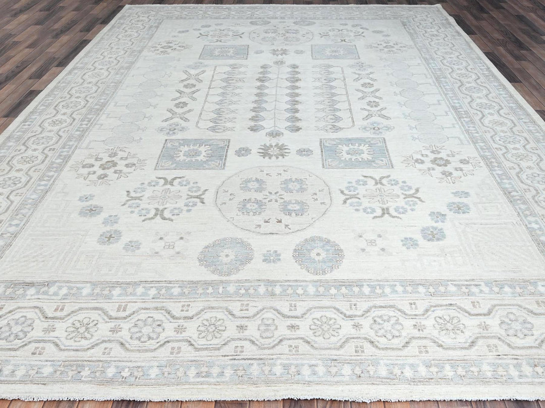 9'11" x 13'6" New Hand Knotted Ivory Wool Rectangle Oriental Rug - MOA10286521