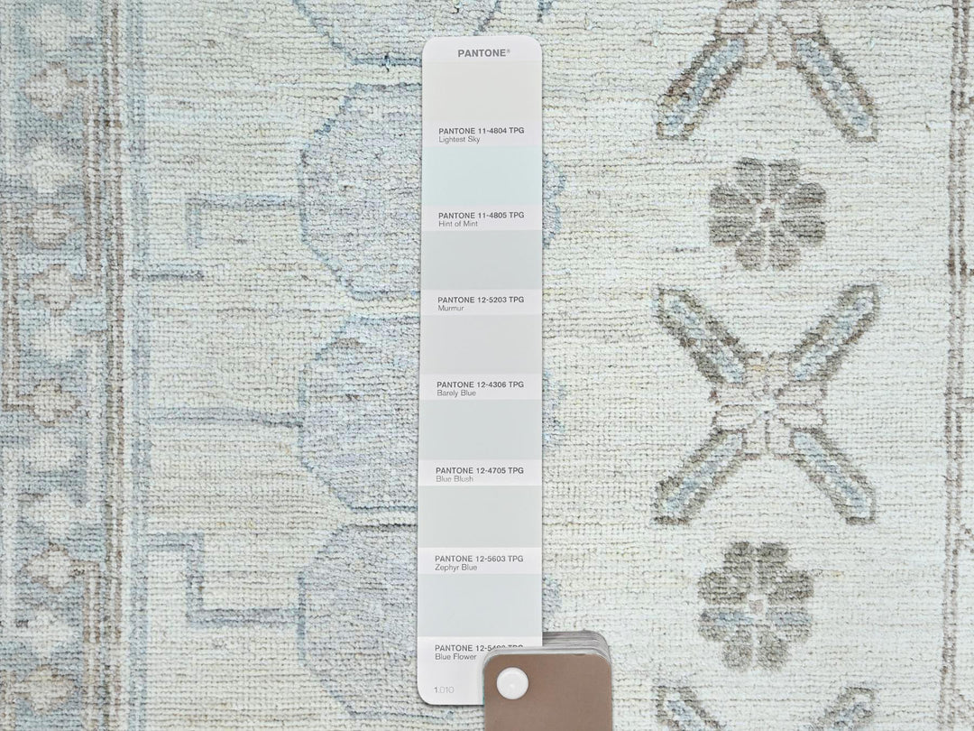 9'11" x 13'6" New Hand Knotted Ivory Wool Rectangle Oriental Rug - MOA10286521
