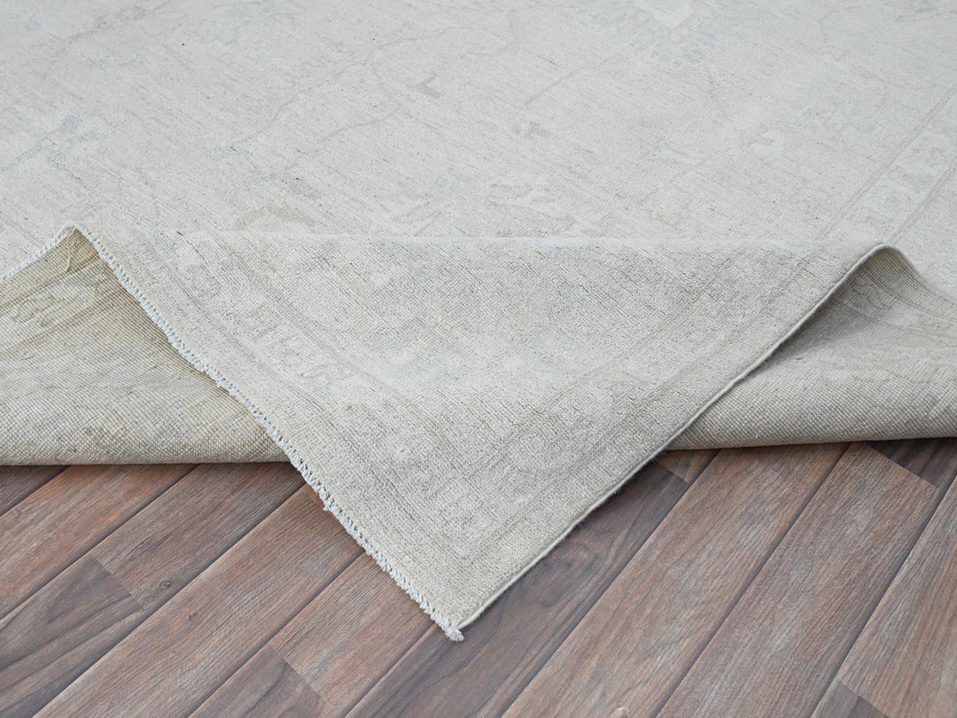 9'10" x 13'10" New Hand Knotted Ivory Wool Rectangle Oriental Rug - MOA10286706