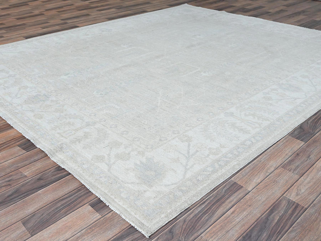 8'1" x 9'7" New Hand Knotted Ivory Wool Rectangle Oriental Rug - MOA10286708