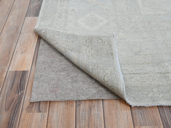 8'1" x 9'11" New Hand Knotted Grey Wool Rectangle Oriental Rug - MOA10286709