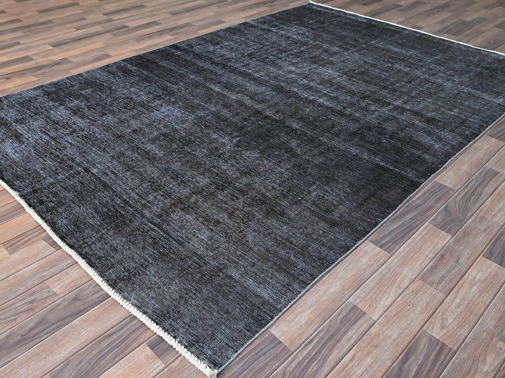 6'3" x 9'3" Vintage Hand Knotted Black Wool Rectangle Oriental Rug - MOA10286927