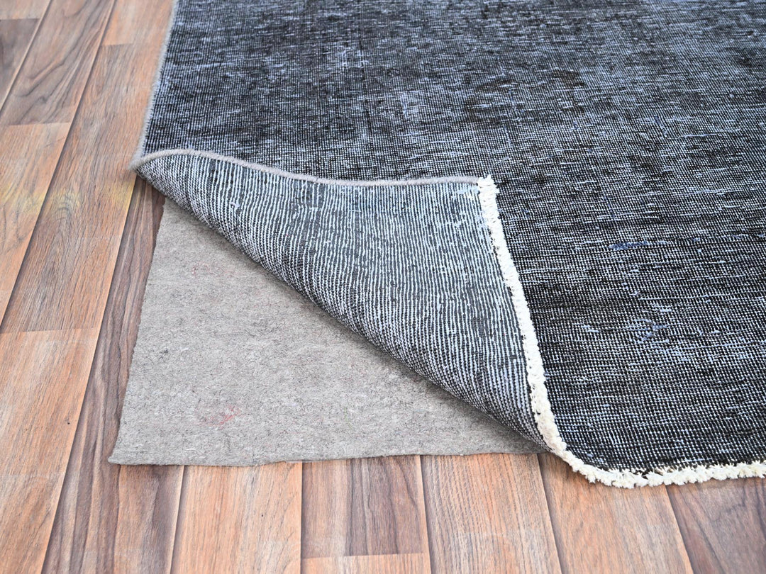 6'3" x 9'3" Vintage Hand Knotted Black Wool Rectangle Oriental Rug - MOA10286927