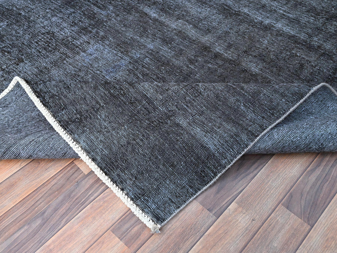 6'3" x 9'3" Vintage Hand Knotted Black Wool Rectangle Oriental Rug - MOA10286927
