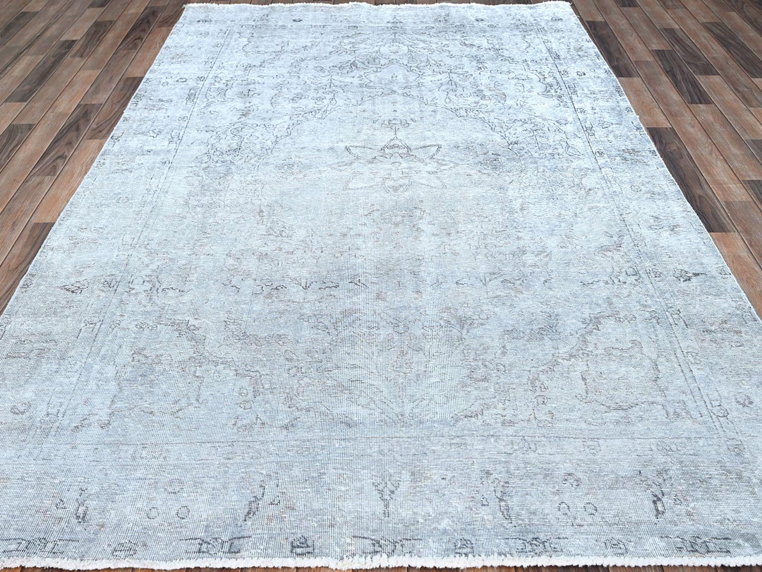 5'11" x 8'10" Vintage Hand Knotted Grey Wool Rectangle Oriental Rug - MOA10286937
