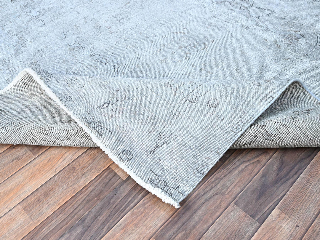 5'11" x 8'10" Vintage Hand Knotted Grey Wool Rectangle Oriental Rug - MOA10286937