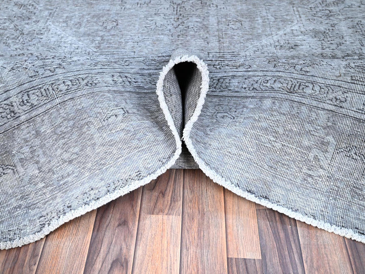 8'10" x 12'4" Vintage Hand Knotted Grey Wool Rectangle Oriental Rug - MOA10286940