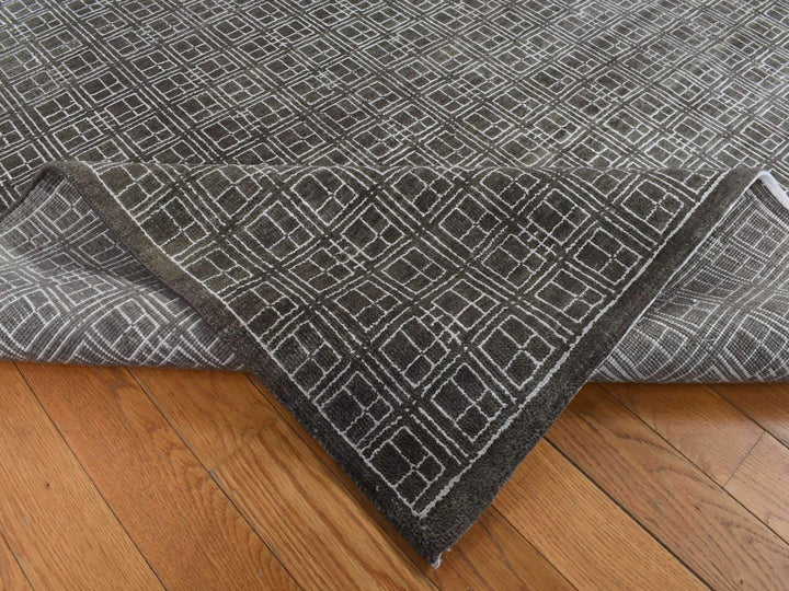 8'1" x 9'9" New Hand Knotted Brown Wool & Silk Rectangle Oriental Rug - MOA10287030