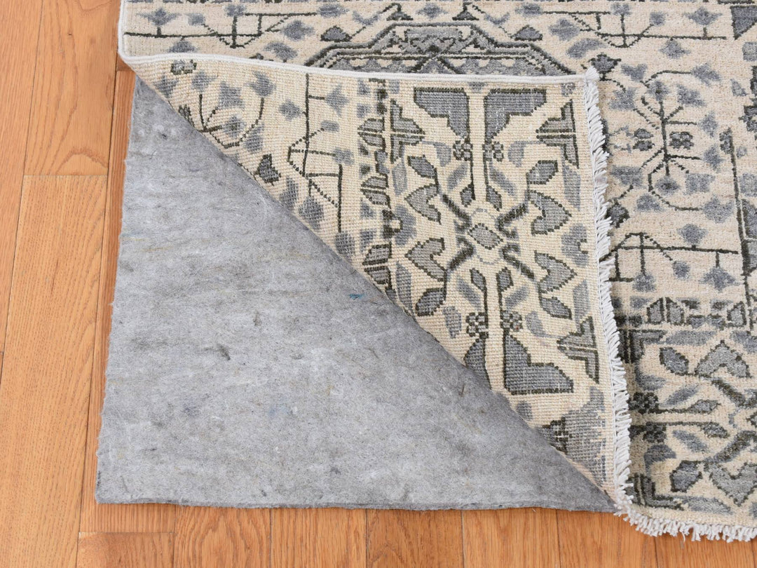 8'2" x 10'5" New Hand Knotted Grey Wool Rectangle Oriental Rug - MOA10287059