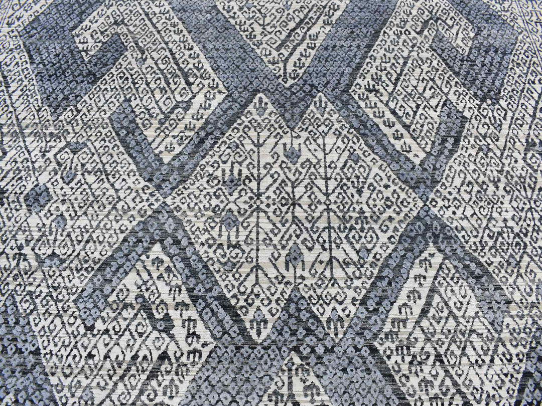 9'0" x 12'3" New Hand Knotted Ivory Wool & Silk Rectangle Oriental Rug - MOA10287079