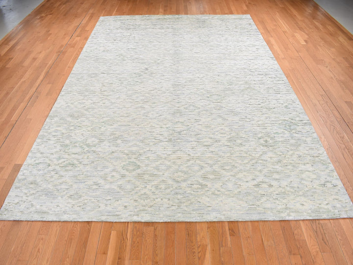 9'10" x 14'0" New Hand Knotted Ivory Wool & Silk Rectangle Oriental Rug - MOA10287087