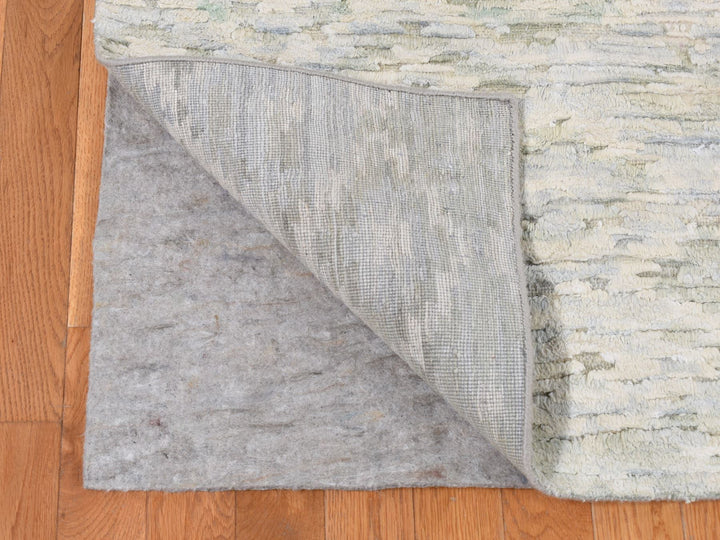 9'10" x 14'0" New Hand Knotted Ivory Wool & Silk Rectangle Oriental Rug - MOA10287087