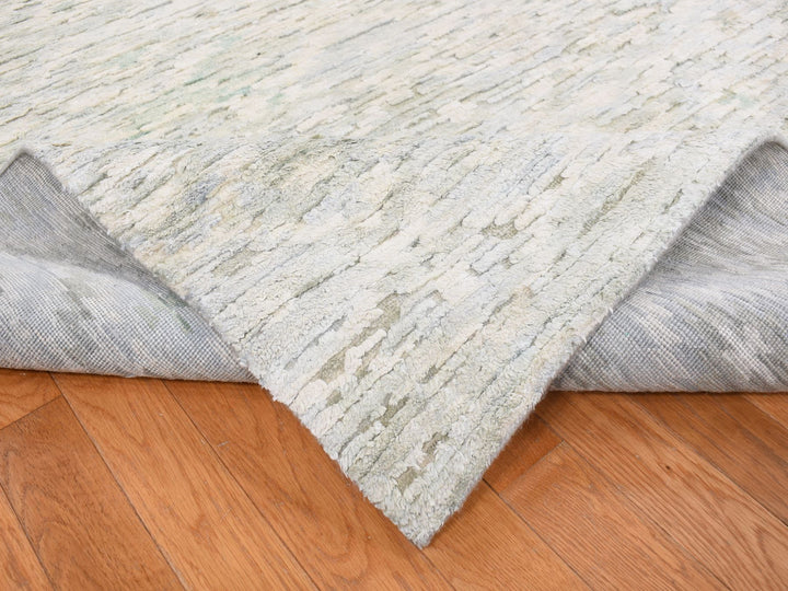 9'10" x 14'0" New Hand Knotted Ivory Wool & Silk Rectangle Oriental Rug - MOA10287087