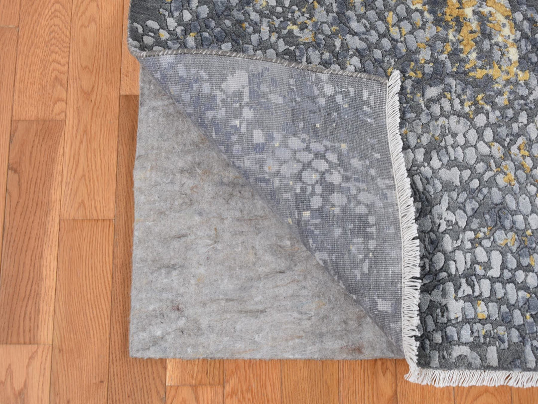 9'0" x 11'10" New Hand Knotted Grey Wool & Pure Silk Rectangle Oriental Rug - MOA10287089