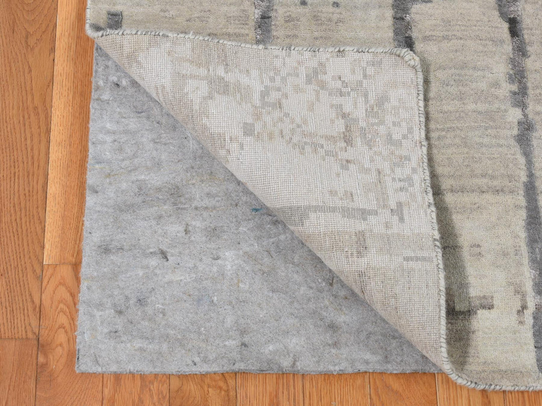8'10" x 12'3" New Hand Knotted Grey Wool & Silk Rectangle Oriental Rug - MOA10287114