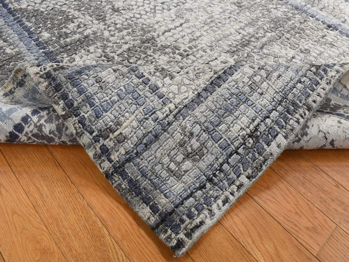 5'2" x 6'10" New Hand Knotted Grey Wool & Silk Rectangle Oriental Rug - MOA10287177