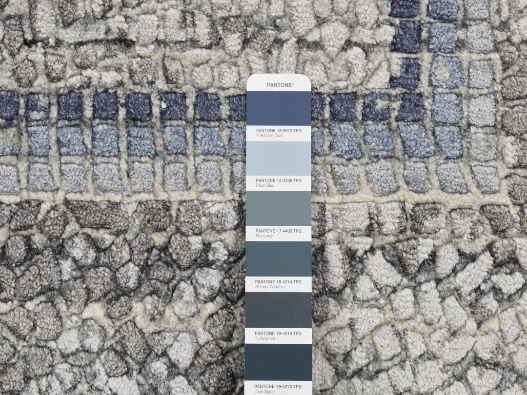 5'2" x 6'10" New Hand Knotted Grey Wool & Silk Rectangle Oriental Rug - MOA10287177