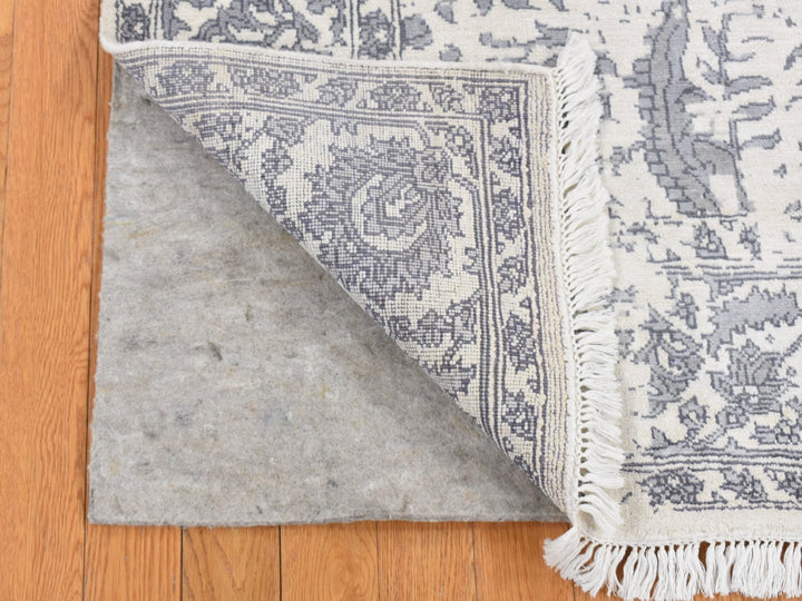 5'2" x 7'0" New Hand Knotted Ivory Silk Rectangle Oriental Rug - MOA10287191