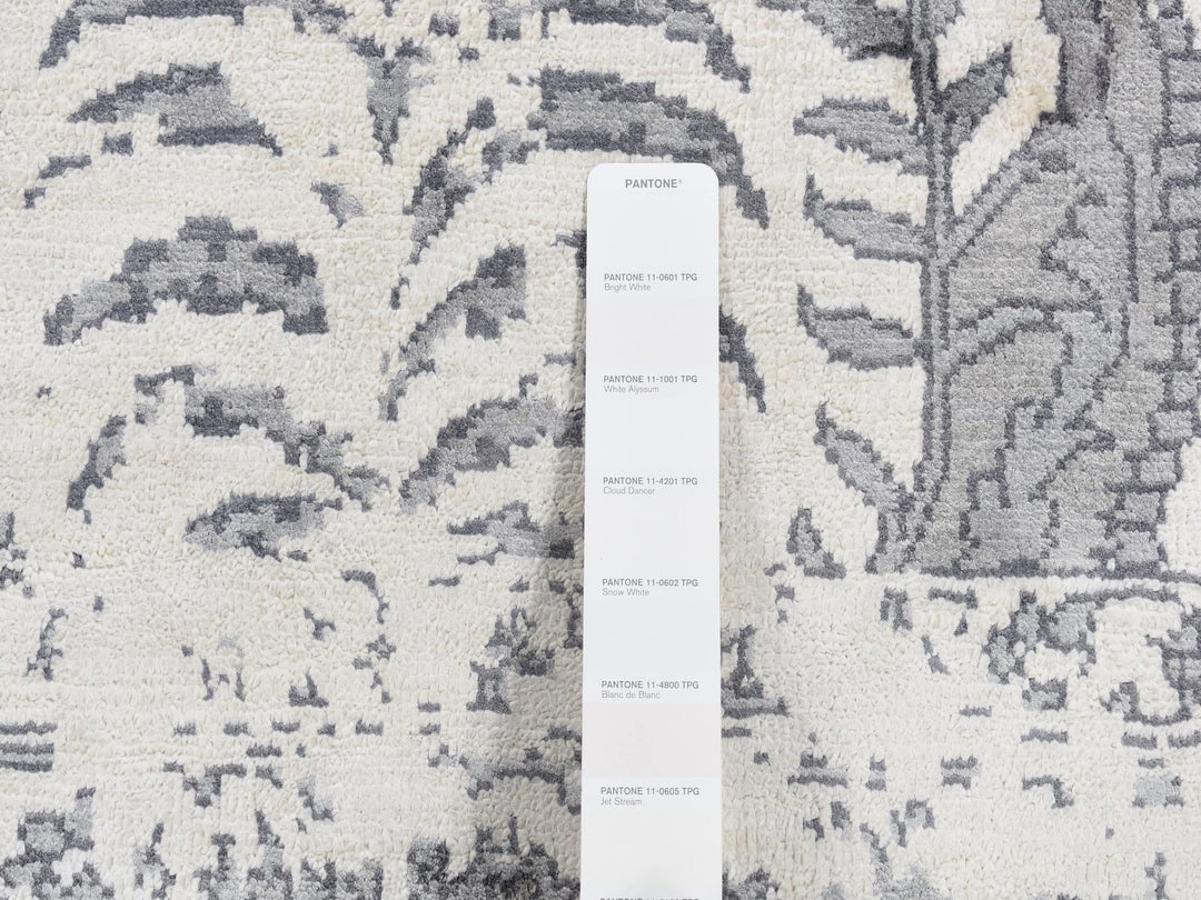 5'2" x 7'0" New Hand Knotted Ivory Silk Rectangle Oriental Rug - MOA10287191