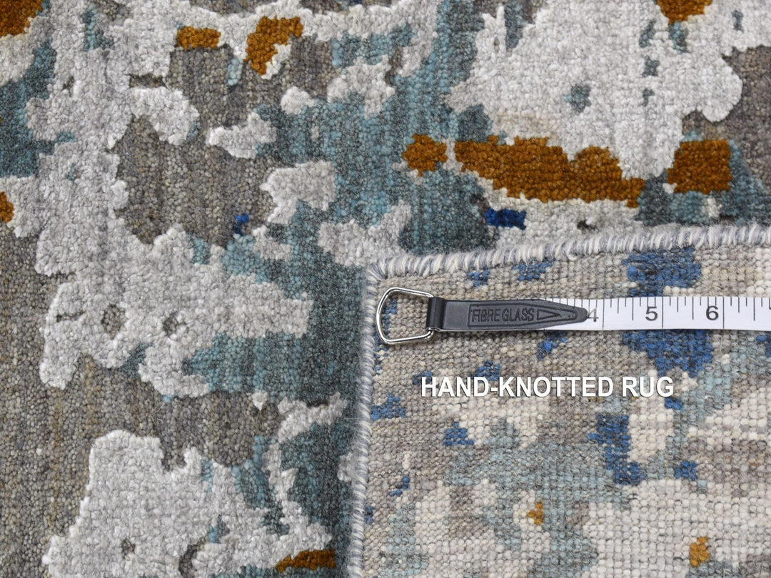 3'10" x 5'10" New Hand Knotted Grey Wool & Silk Rectangle Oriental Rug - MOA10287200
