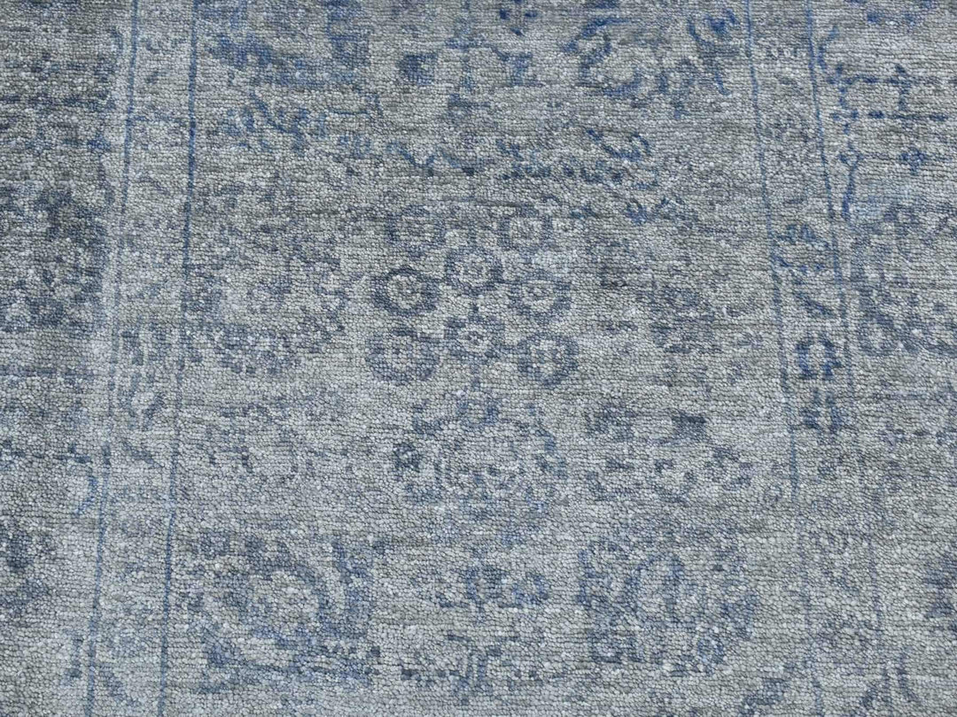 3'1" x 8'3" New Hand Knotted Grey Wool & Silk Runner Oriental Rug - MOA10287201