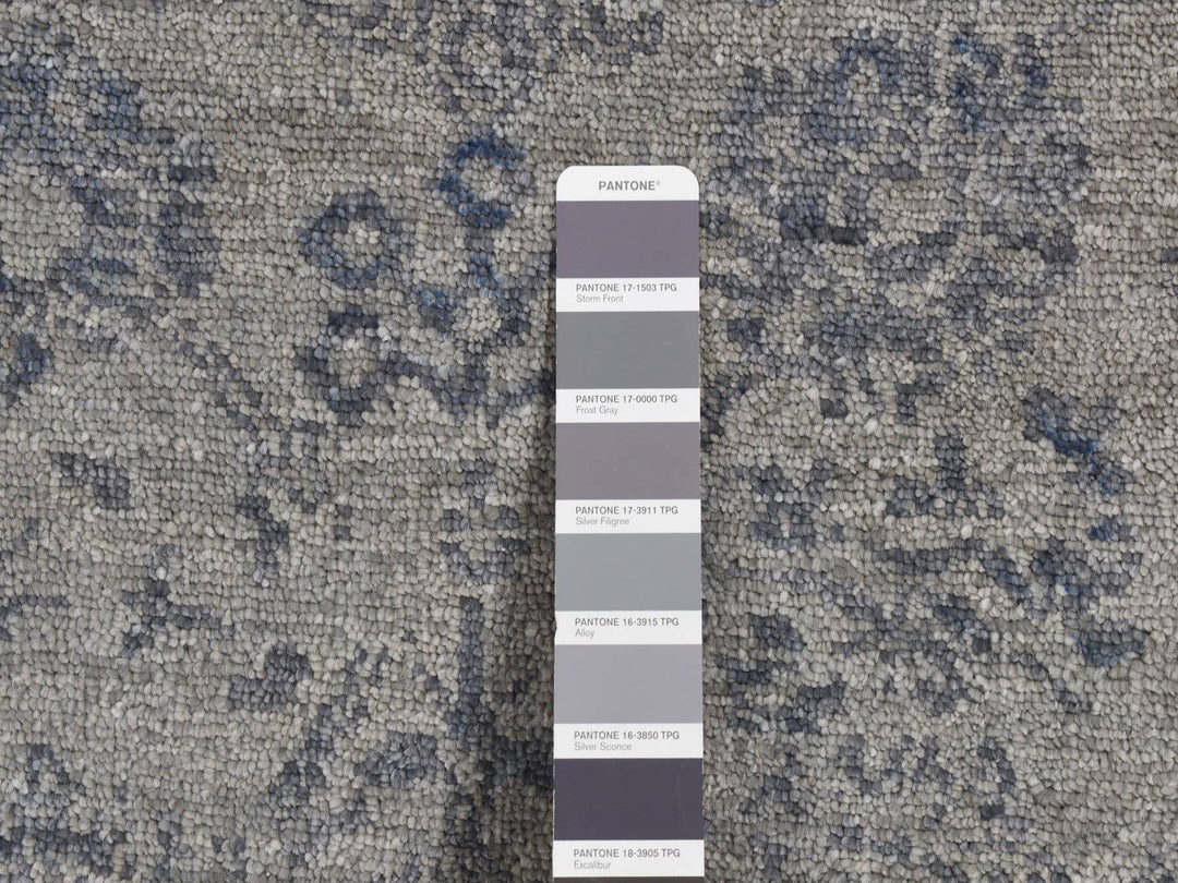 3'1" x 8'3" New Hand Knotted Grey Wool & Silk Runner Oriental Rug - MOA10287201