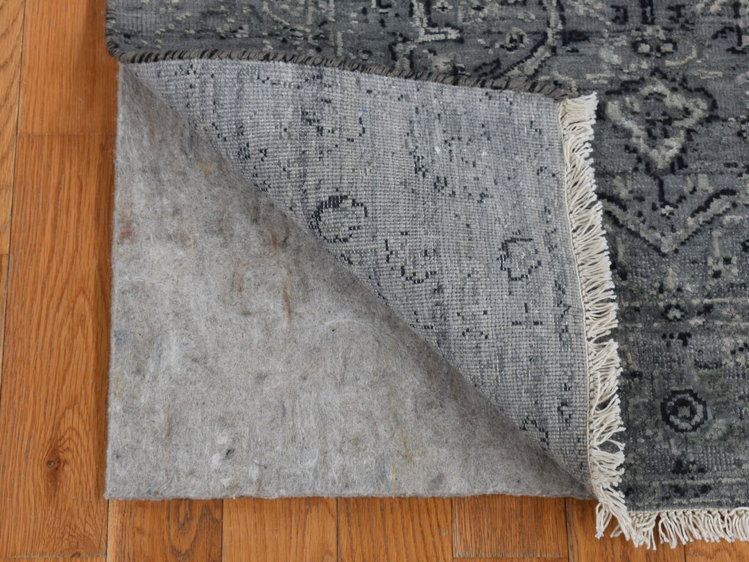 2'9" x 7'10" New Hand Knotted Grey Wool & Silk Runner Oriental Rug - MOA10287212