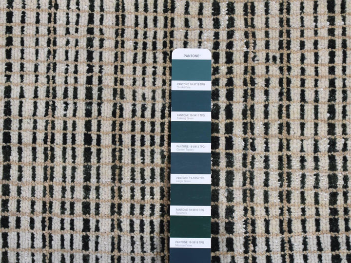 4'0" x 5'10" New Hand Knotted Green Wool Rectangle Oriental Rug - MOA10287214