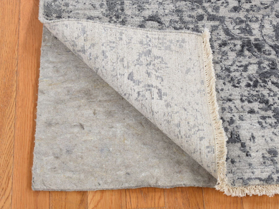 4'1" x 6'0" New Hand Knotted Grey Wool & Silk Rectangle Oriental Rug - MOA10287222
