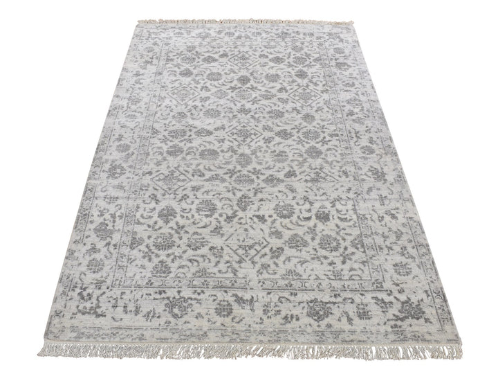 4'1" x 6'2" New Hand Knotted Ivory Wool & Silk Rectangle Oriental Rug - MOA10287223
