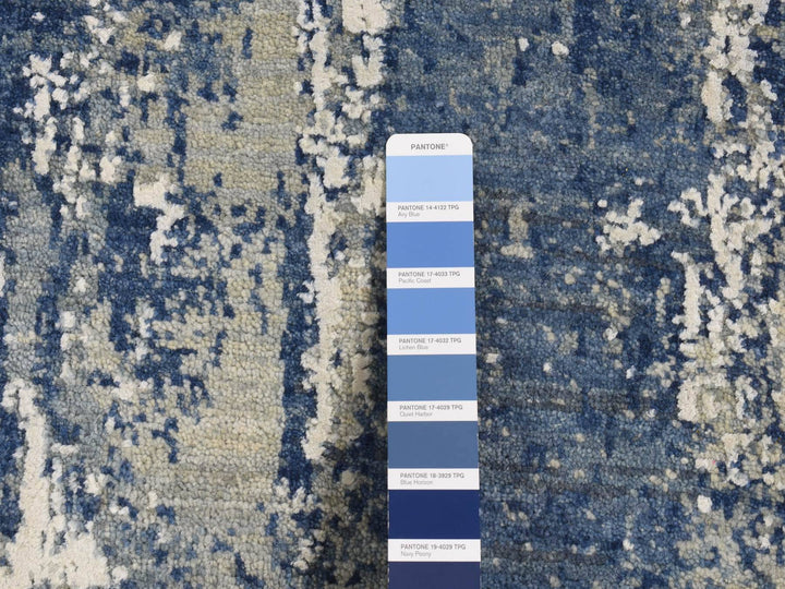 2'6" x 8'3" New Hand Knotted Blue Wool & Silk Runner Oriental Rug - MOA10287230