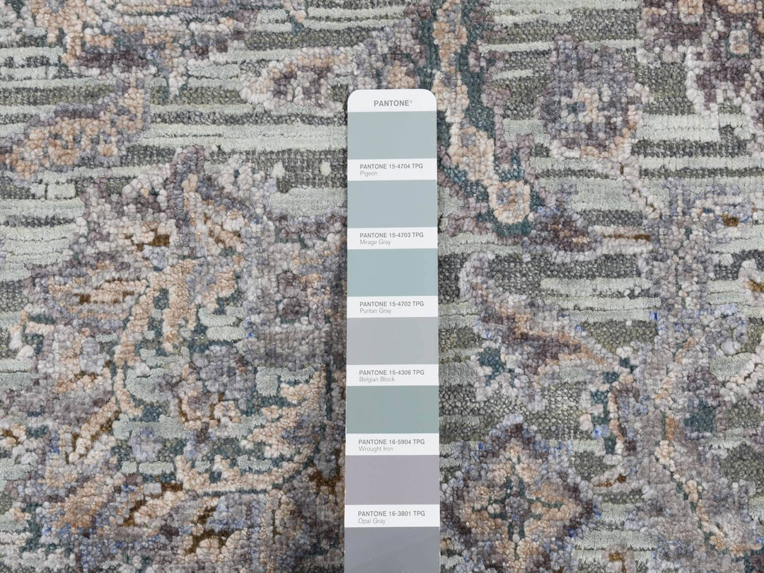 2'5" x 8'1" New Hand Knotted Green Wool & Silk Runner Oriental Rug - MOA10287232