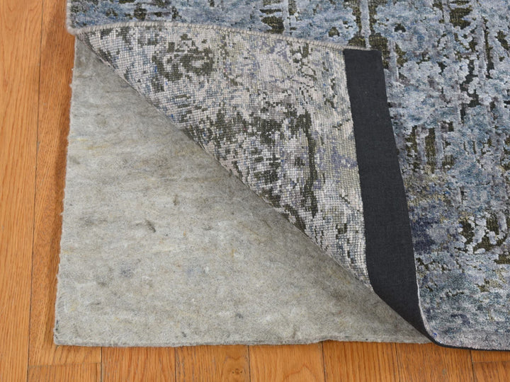 2'6" x 10'0" New Hand Knotted Grey Wool & Silk Runner Oriental Rug - MOA10287242