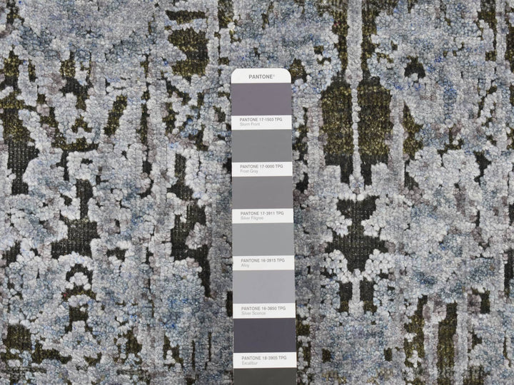 2'6" x 10'0" New Hand Knotted Grey Wool & Silk Runner Oriental Rug - MOA10287242
