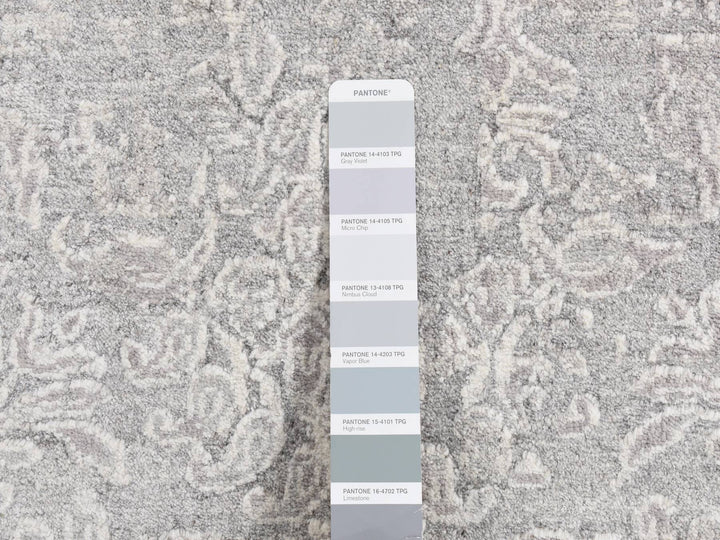 2'5" x 7'9" New Hand Knotted Grey Wool & Silk Runner Oriental Rug - MOA10287244