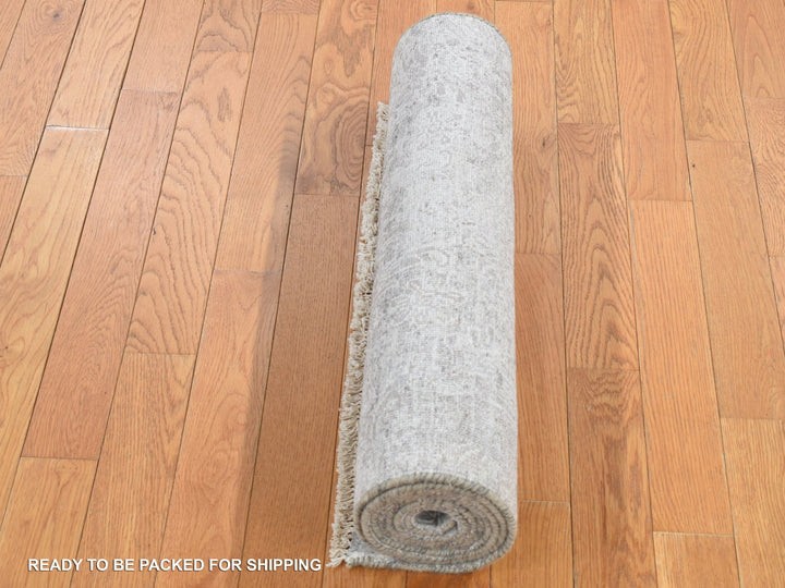 2'5" x 7'9" New Hand Knotted Grey Wool & Silk Runner Oriental Rug - MOA10287244