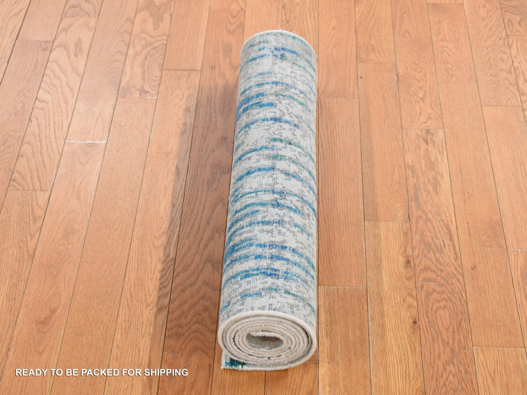 2'5" x 8'0" New Hand Knotted Grey Wool & Silk Runner Oriental Rug - MOA10287248
