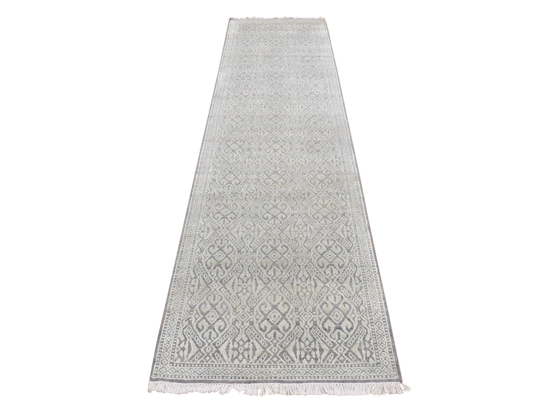2'7" x 10'4" New Hand Knotted Green Wool & Silk Runner Oriental Rug - MOA10287250