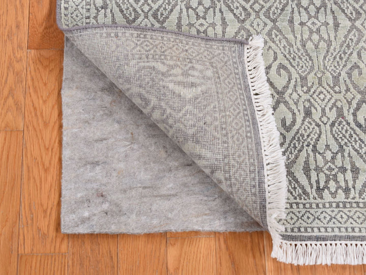 2'7" x 10'4" New Hand Knotted Green Wool & Silk Runner Oriental Rug - MOA10287250