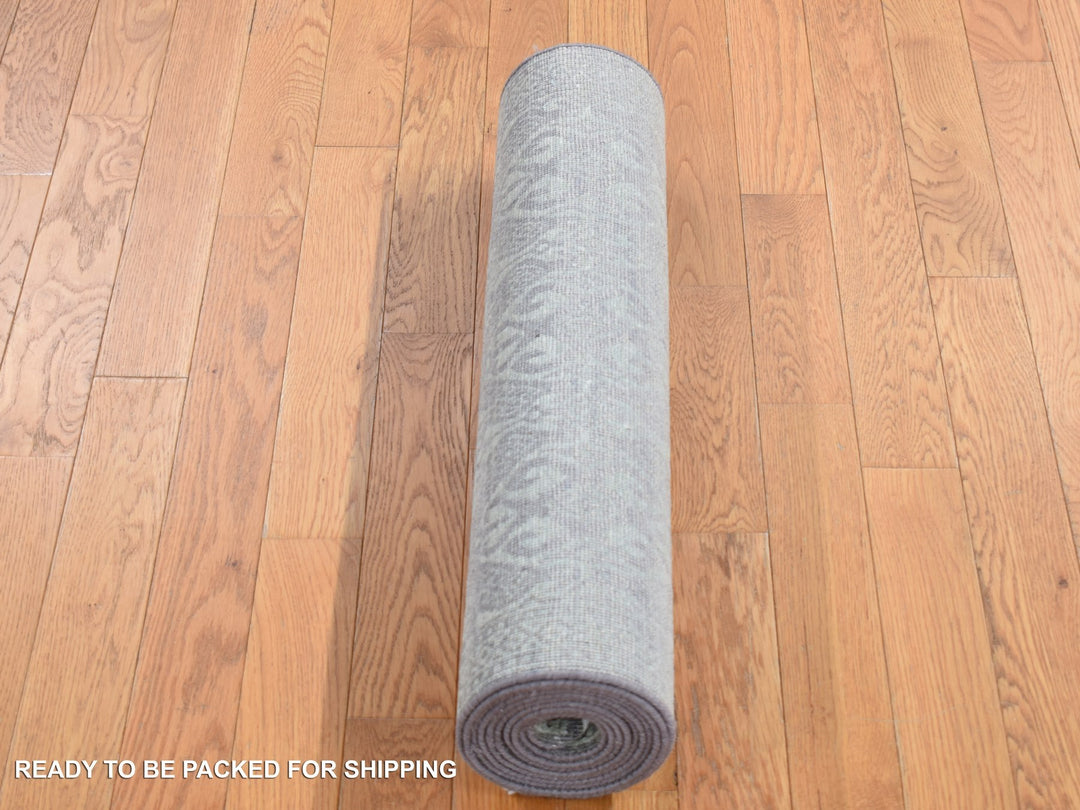 2'7" x 10'4" New Hand Knotted Green Wool & Silk Runner Oriental Rug - MOA10287250